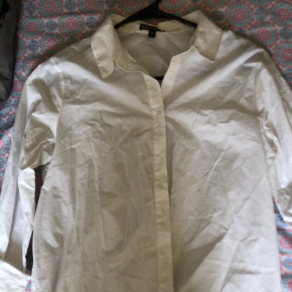 Express-The Portofino Shirt. Originally $50.00 - Picture 3 of 5